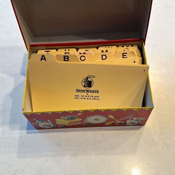 Vintage Red Recipe Box - Picture 6 of 10